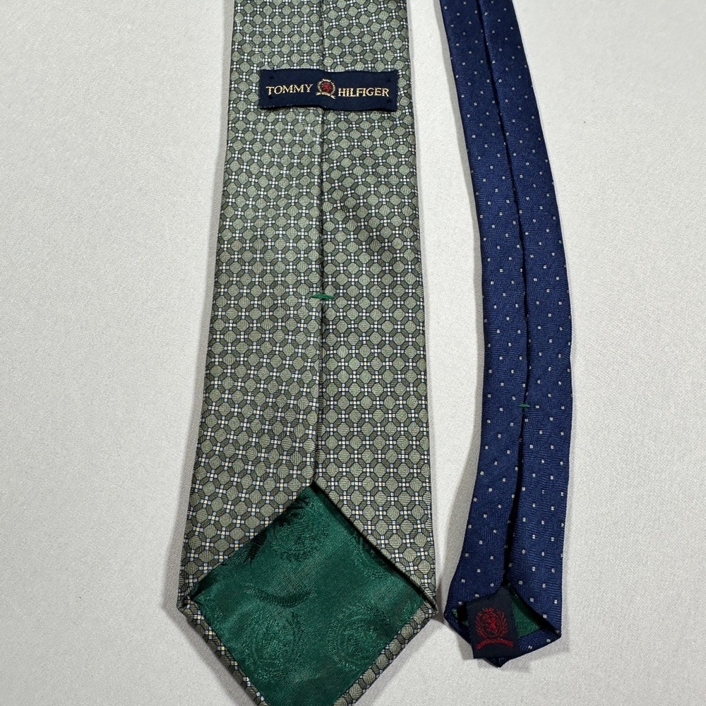 Men’s Tommy Hilfiger Silk Necktie​​​​ - Picture 4 of 6